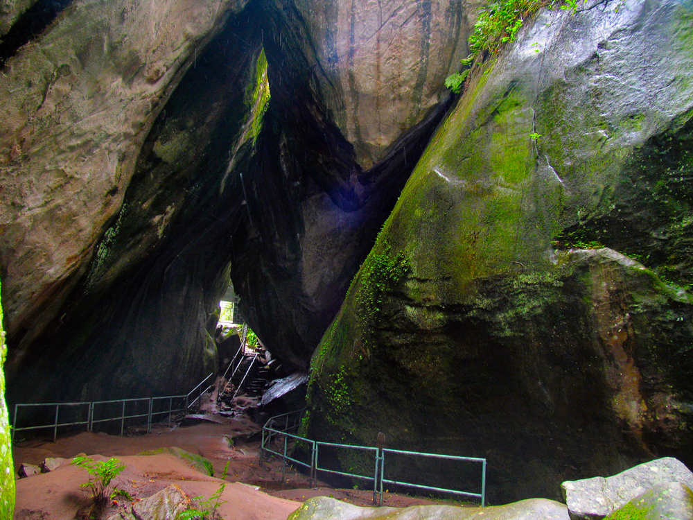 edakkal cave