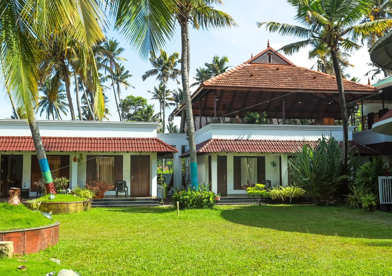 Best Villa in Varkala with Stunning Lake View Cottages