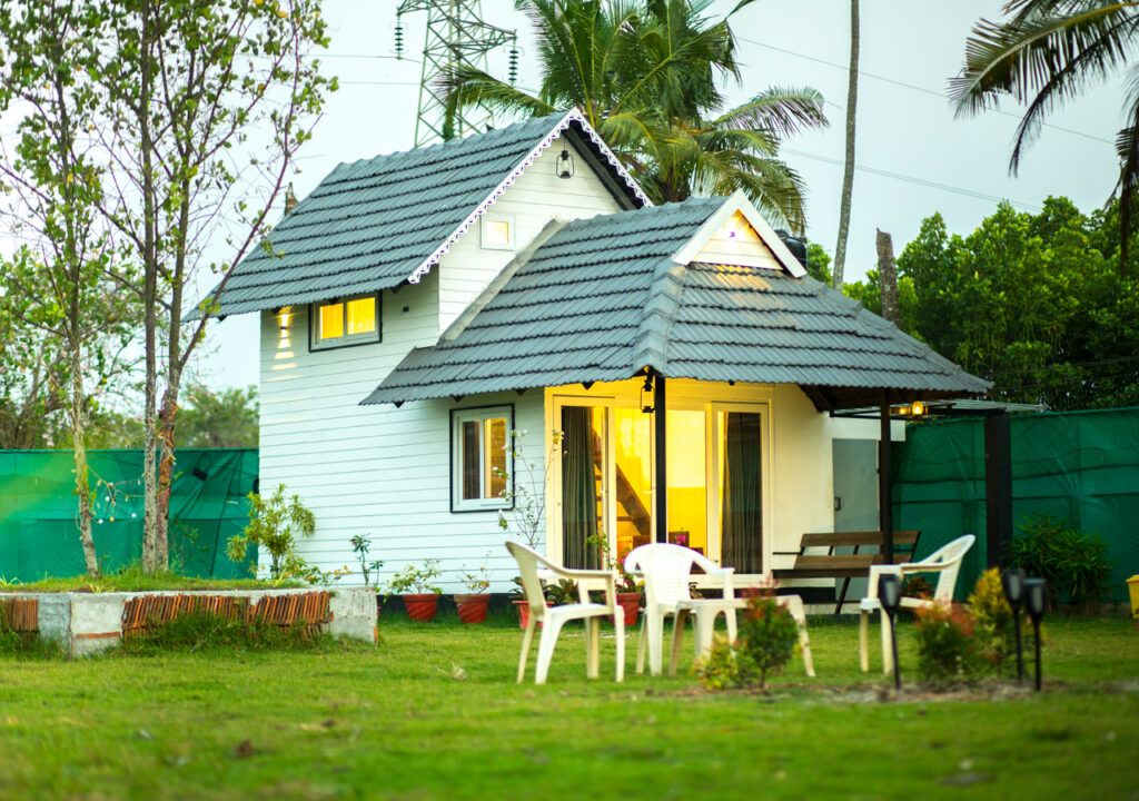 private backwater villas in Kochi