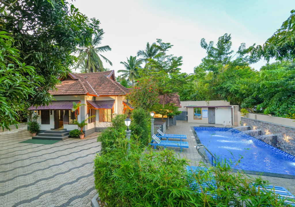 top private pool villa in kovalam