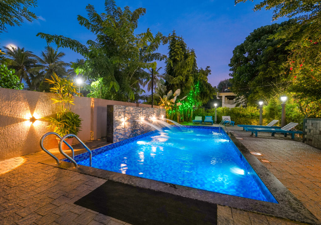 pools in Kovalam