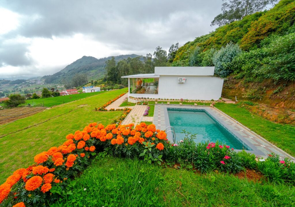 pool villa ooty