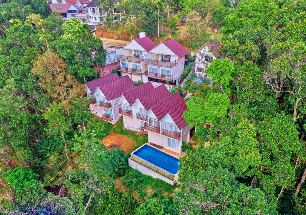 resort stay in munnar