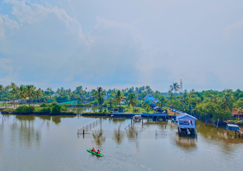resort in kumbalangi