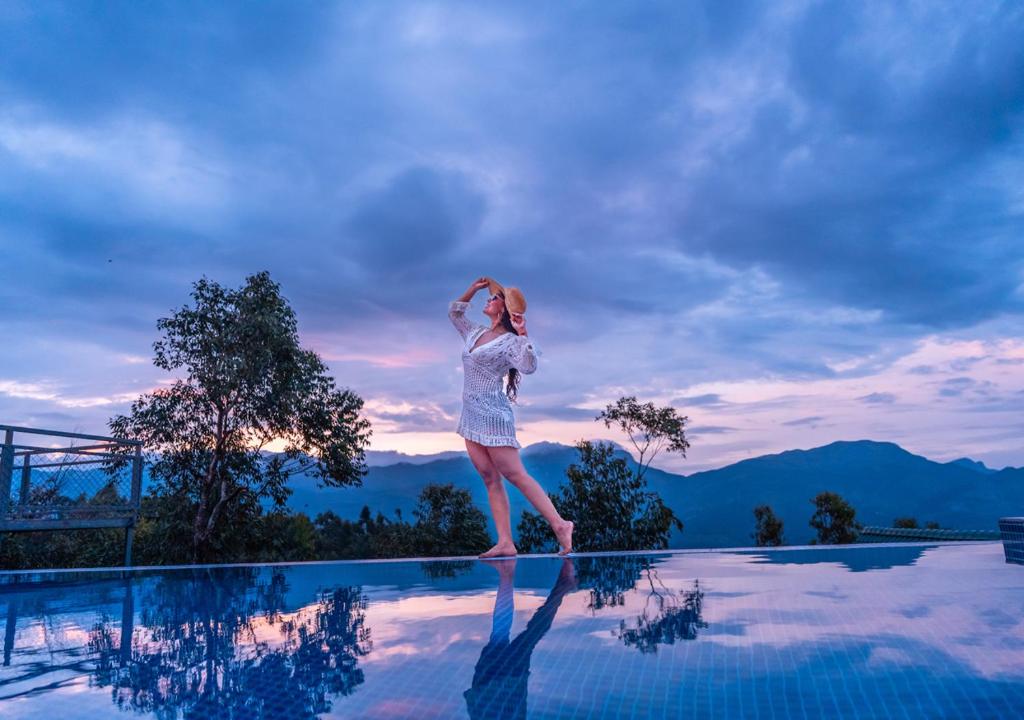 pool resort in kochi