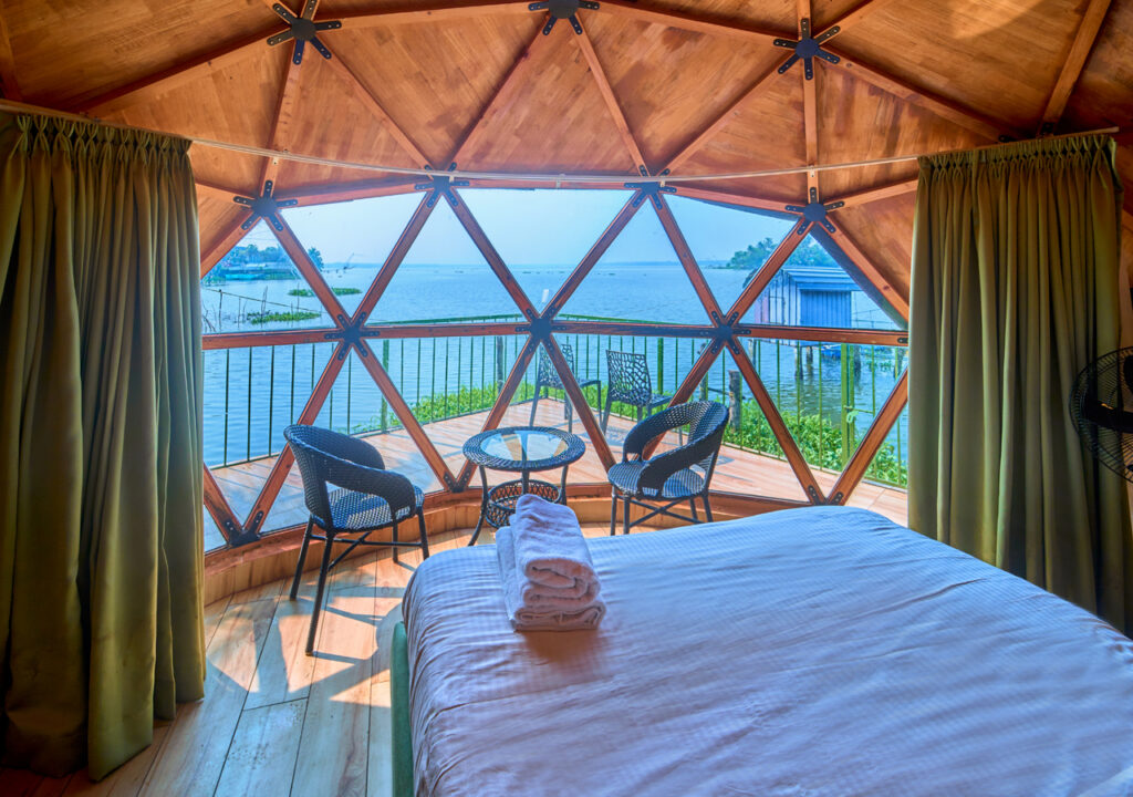kayal view room