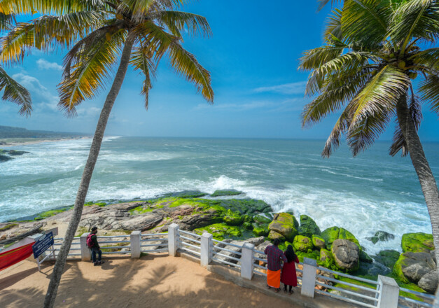 Discover Kerala's best New Year 2027 resorts. Explore beach resorts in Varkala, private pool villas in Kovalam, and coastal stays by VOYE HOMES.